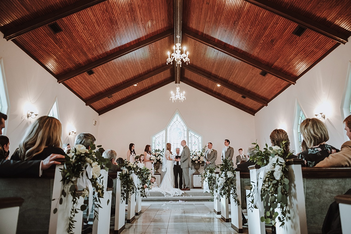 Wedding ceremony at the Gulf Shores Wedding Chapel in Gulf Shores, AL