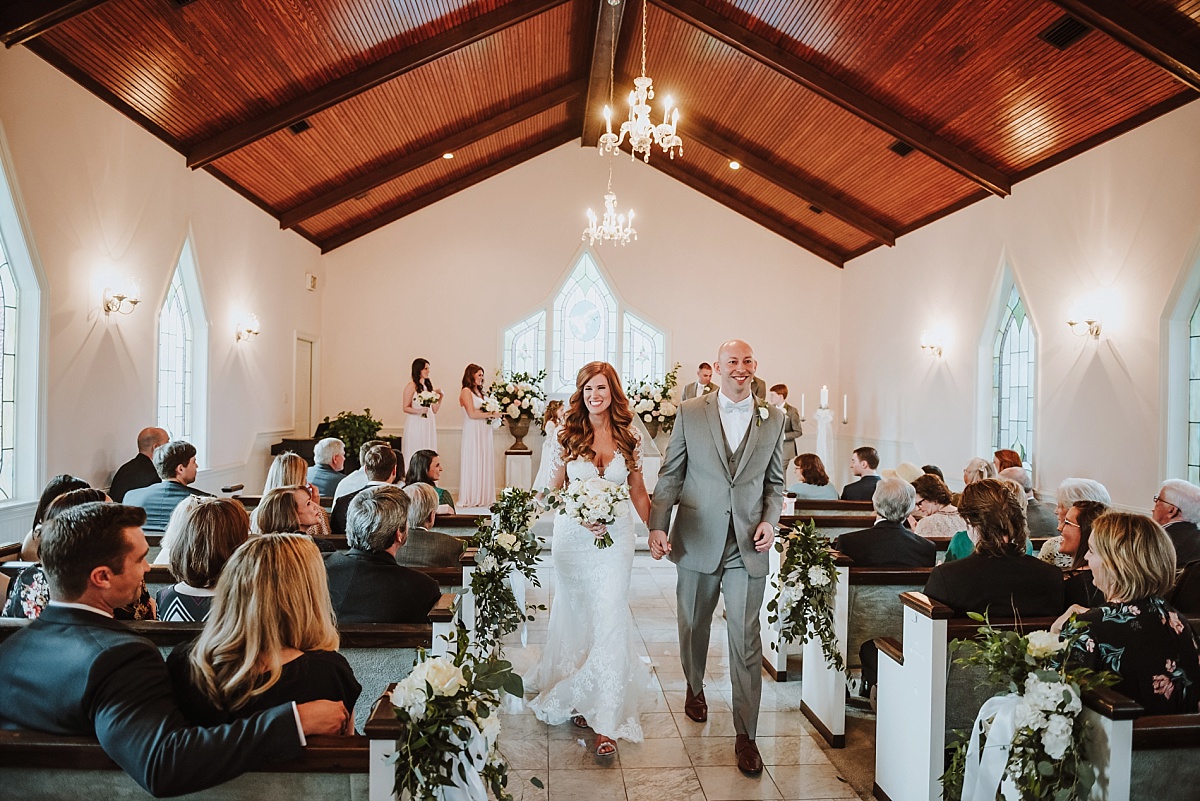 Wedding ceremony at the Gulf Shores Wedding Chapel in Gulf Shores, AL